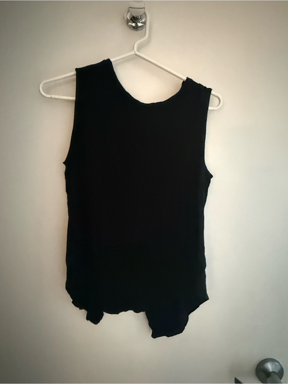 Black open back loose fitting tank